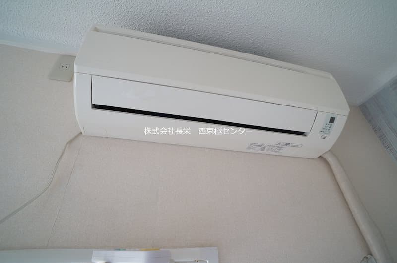 Room image 15