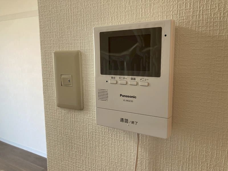 Room image 16