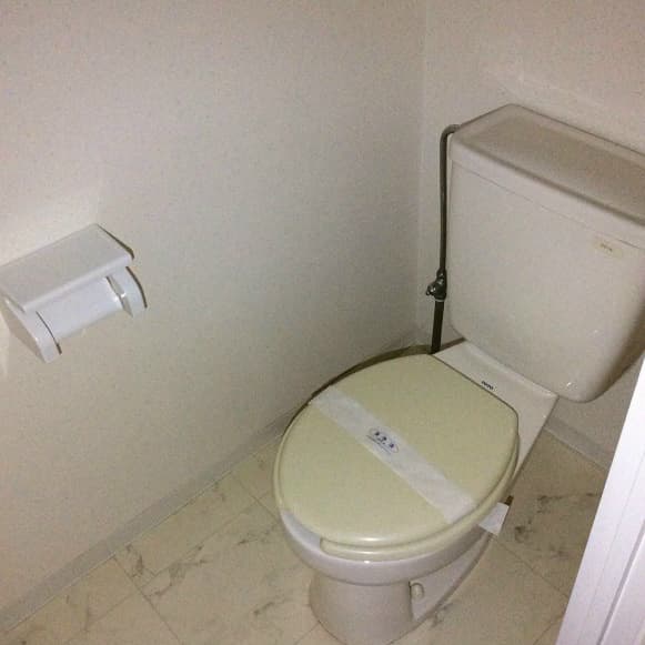 Room image 15