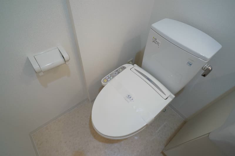 Room image 9