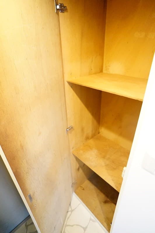 Room image 14