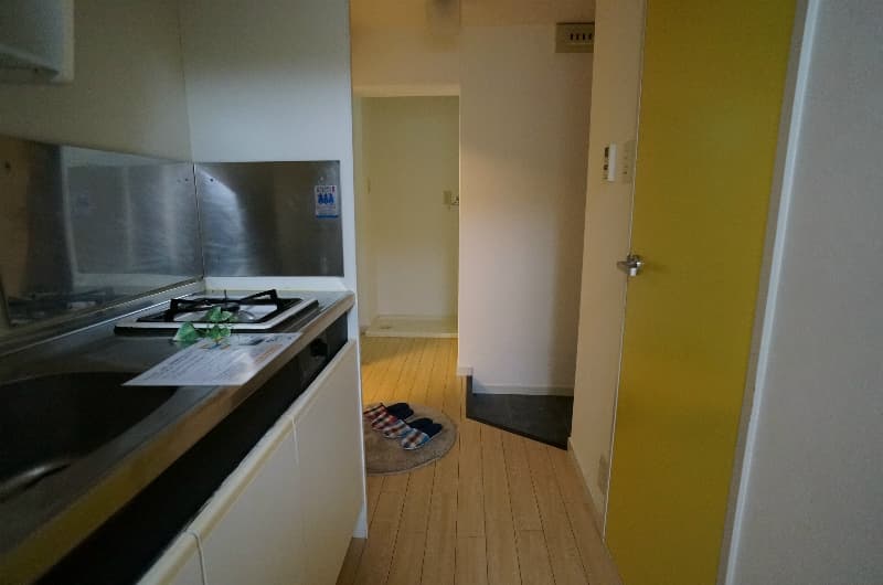 Room image 11