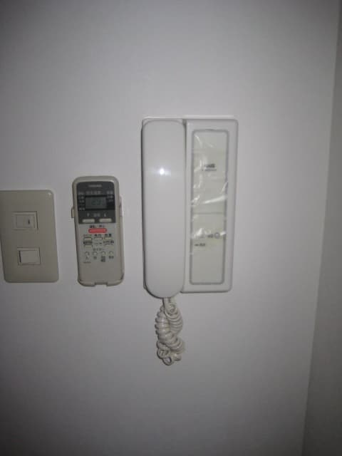 Room image 13