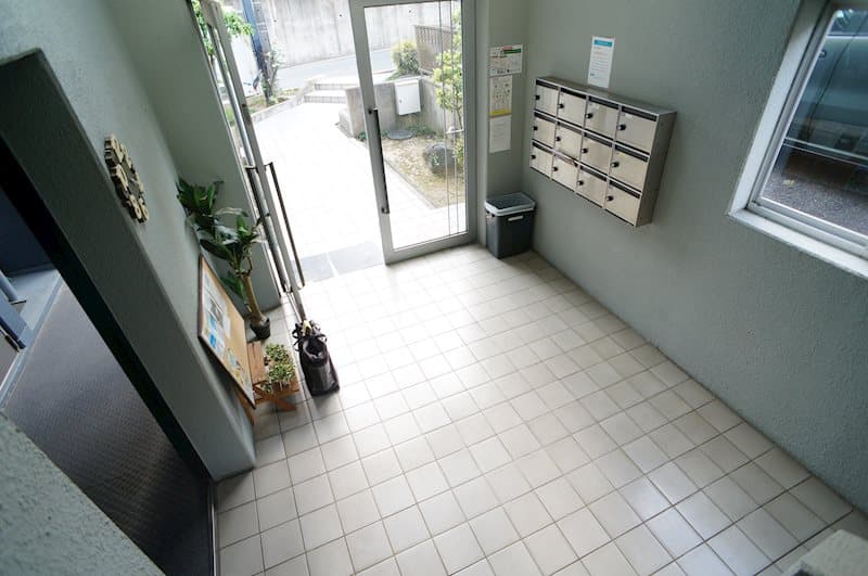 Room image 11
