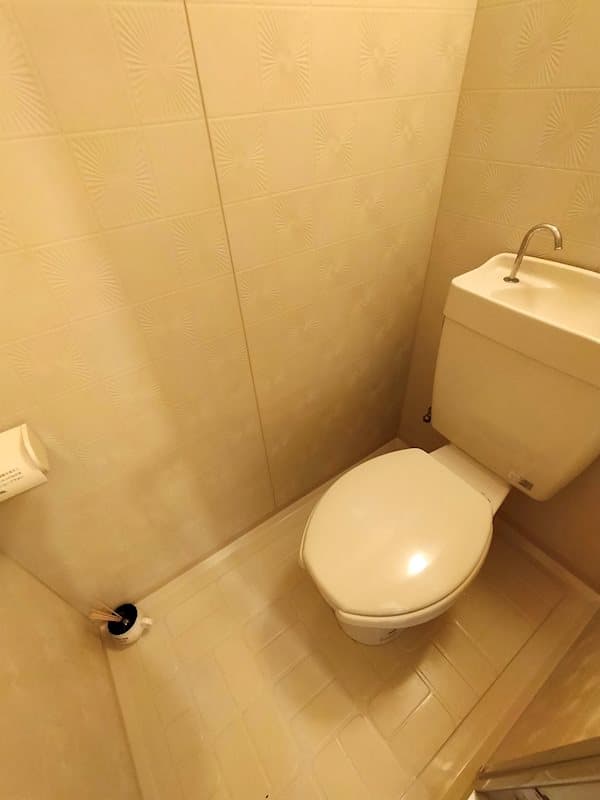 Room image 14