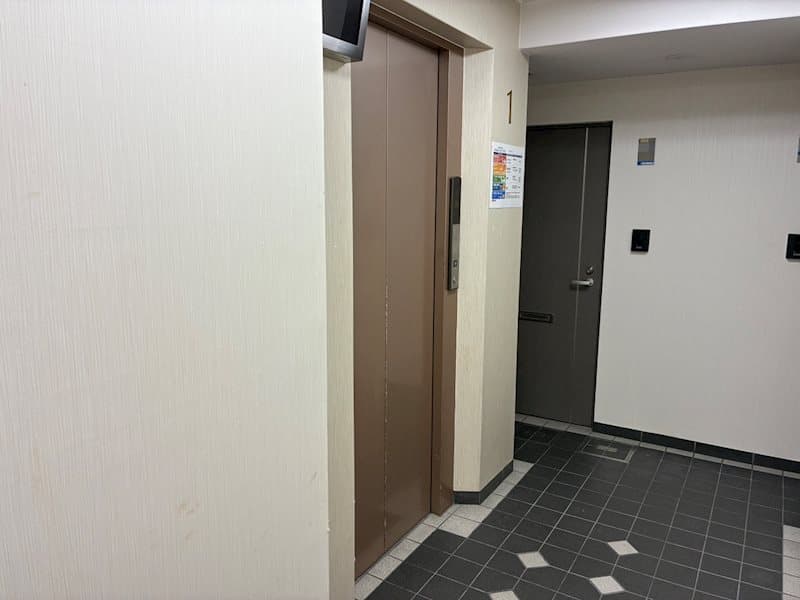 Room image 14