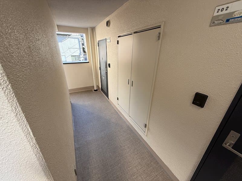 Room image 13