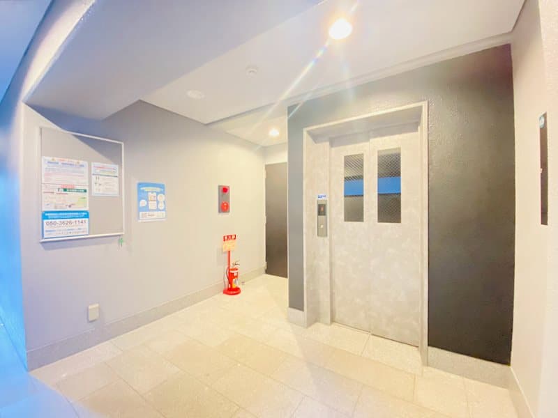 Room image 10