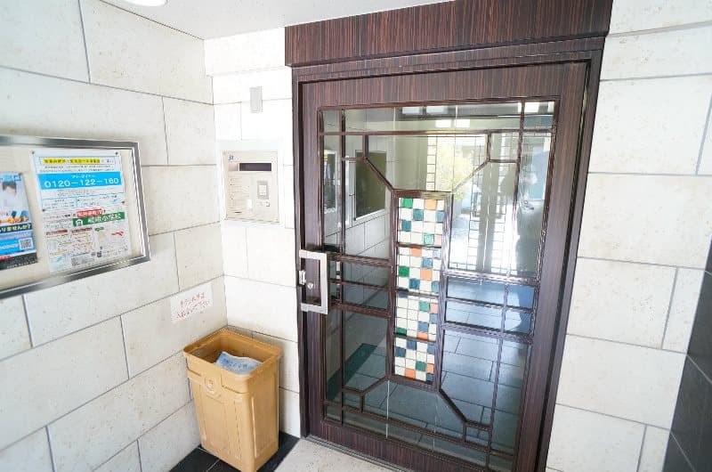 Room image 8