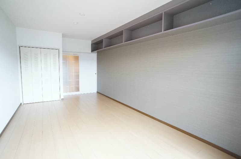 Room image 15