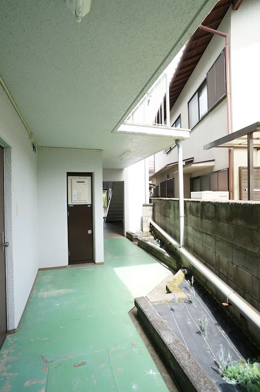 Room image 10