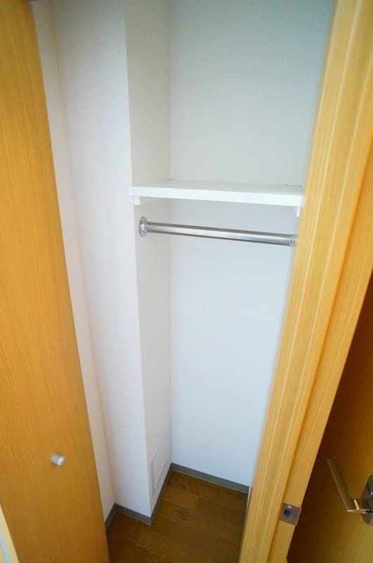 Room image 16