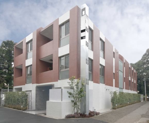 Main Image