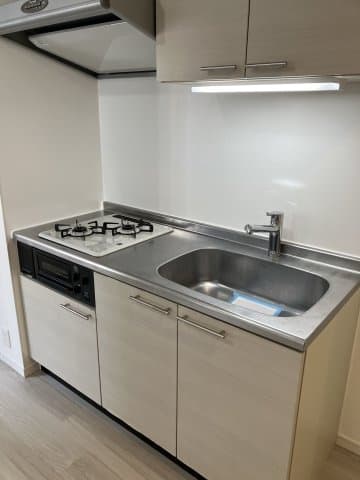 Room image 8