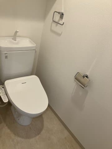Room image 9