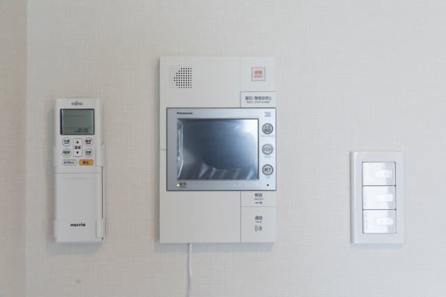 Room image 12
