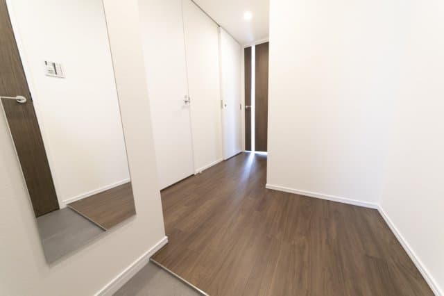 Room image 13