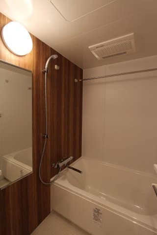 Room image 9