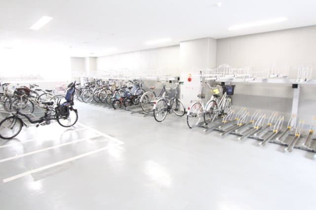 Room image 11