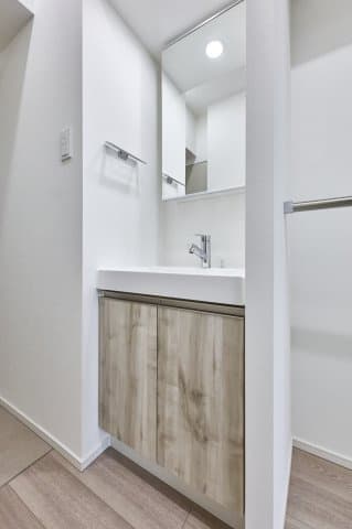 Room image 12