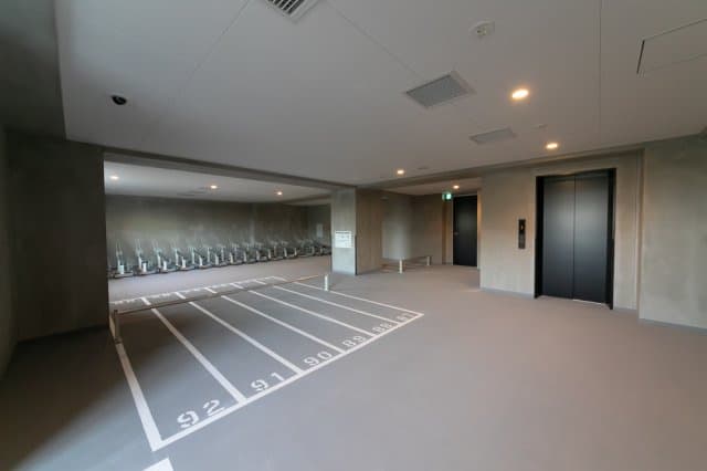 Room image 15