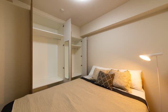Room image 10