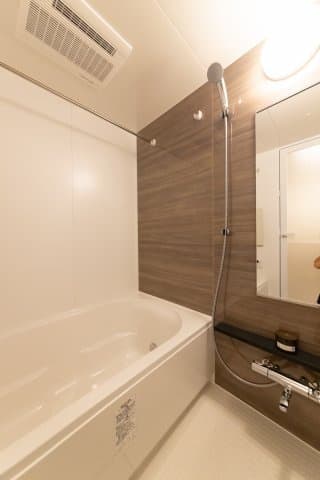 Room image 11