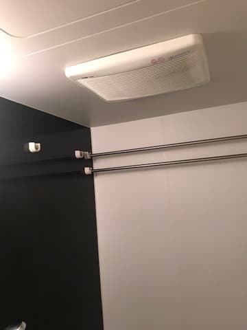 Room image 14