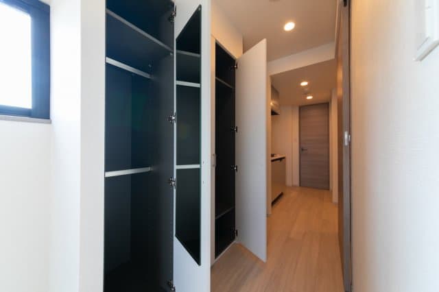 Room image 9