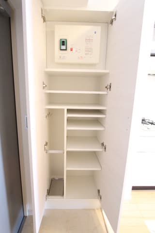 Room image 9