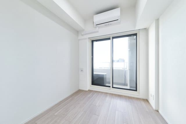 Room image 11