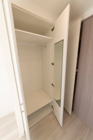 Room image 13