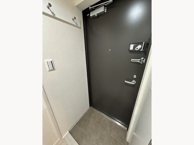 Room image 16