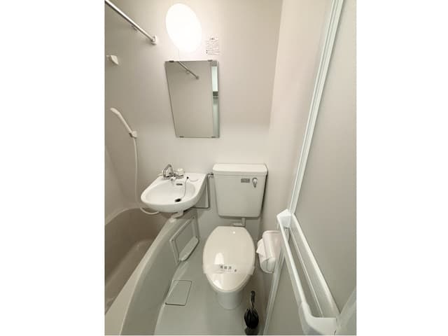 Room image 11