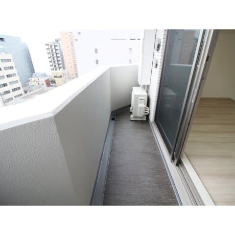 Room image 16