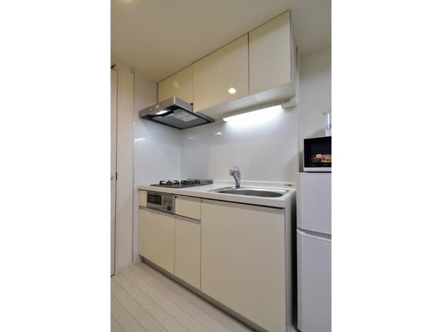Room image 10