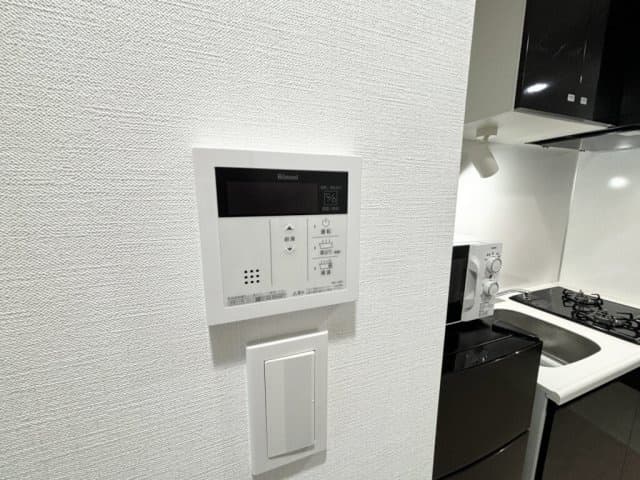 Room image 16