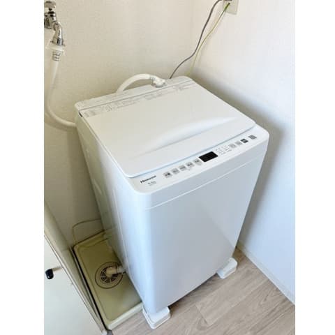 Room image 8