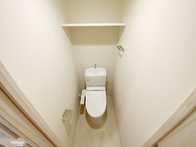 Room image 10