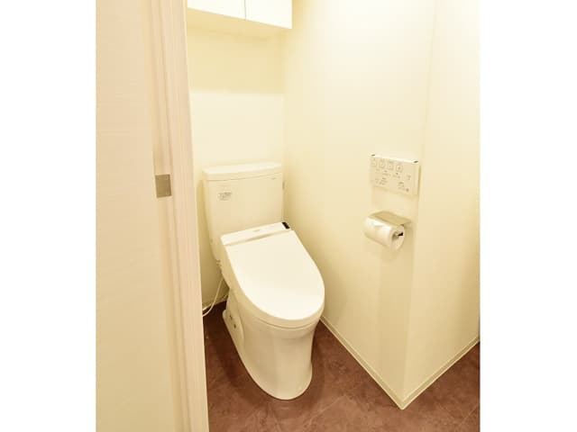 Room image 10
