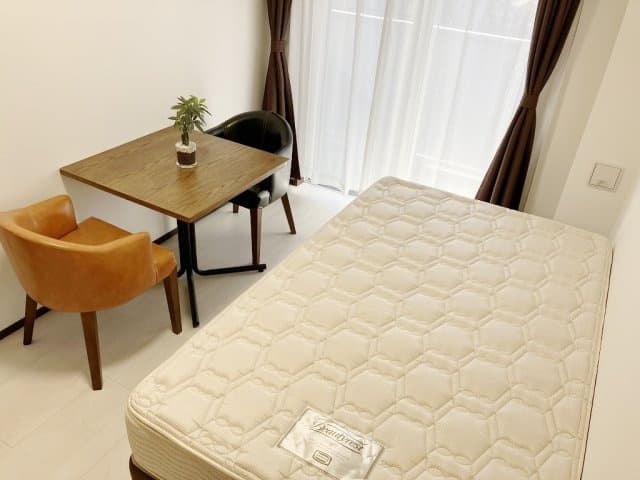 Room image 10