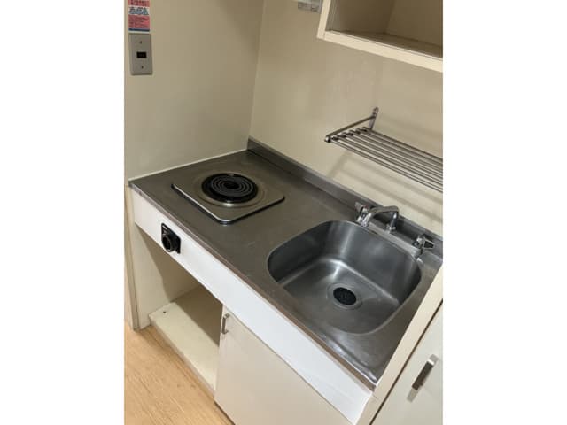 Room image 12