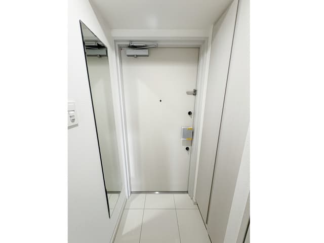 Room image 11