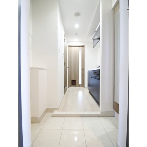 Room image 13