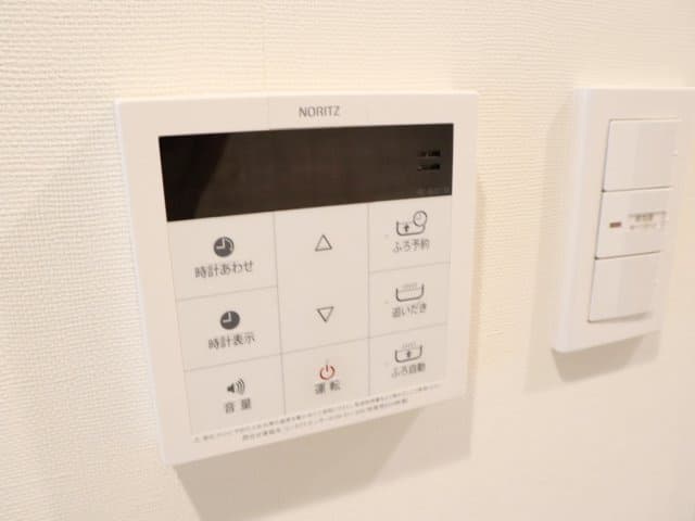 Room image 15