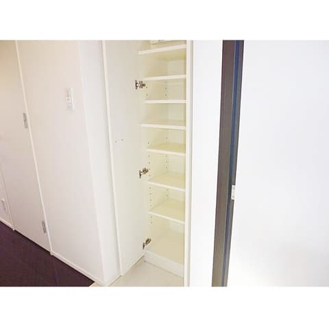 Room image 13