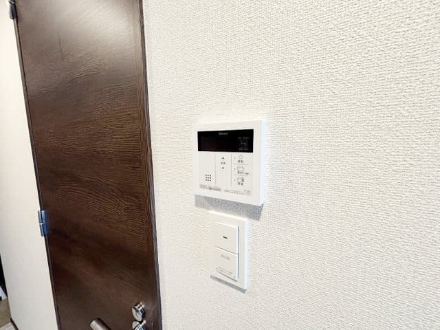 Room image 14