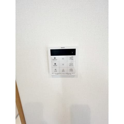 Room image 12