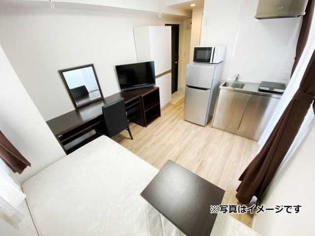 Preview interior of crest wood