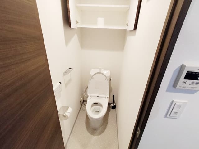 Room image 12